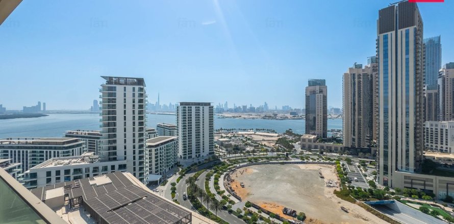 Dubai, UAE의 아파트 침실 2개, 124.8제곱미터 번호 740357