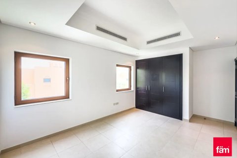 Vila u gradu Al Furjan, Dubai, UAE 5 spavaće sobe, 600 m2 Br. 659209 - Slika 2