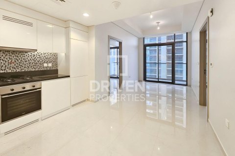 Apartamento en venta en Business Bay, Dubai, EAU 2 dormitorios, 76 m2 № 683171 - foto 2