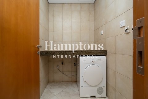 Apartament de închiriat în Jumeirah Beach Residence, Dubai, EAU 2 dormitoare, 153.90961301 mp. №709391 - poză 17