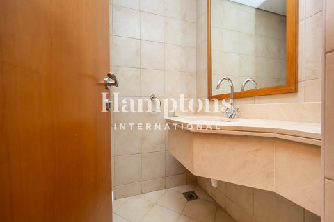 Apartament de închiriat în Jumeirah Beach Residence, Dubai, EAU 2 dormitoare, 153.90961301 mp. №709391 - poză 6