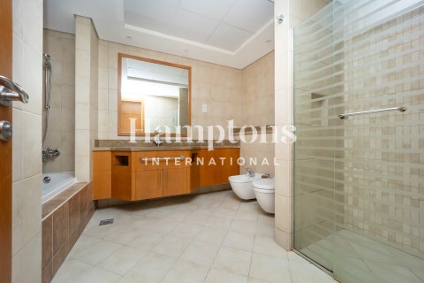 Apartament de închiriat în Jumeirah Beach Residence, Dubai, EAU 2 dormitoare, 153.90961301 mp. №709391 - poză 15
