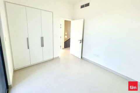 Снять в аренду виллу в Дубай, ОАЭ 4 спальни, 262.2м2, № 700030 - фото 7