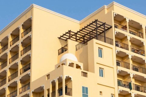 Apartment in Al Warsan, Dubai, UAE 2 bedrooms, 117 sq.m. № 631138 - photo 3