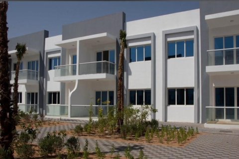 Apartment in Dubai, UAE 1 bedroom, 73 sq.m. № 631139 - photo 2