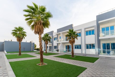 Apartment in Dubai, UAE 1 bedroom, 73 sq.m. № 631139 - photo 4