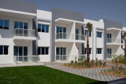 Apartment in Dubai, UAE 1 bedroom, 73 sq.m. № 631139 - photo 3