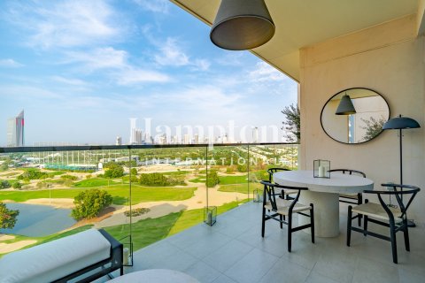 Apartment in The Hills, Dubai, UAE 3 bedrooms, 165.73895200 sq.m. № 681396 - photo 6