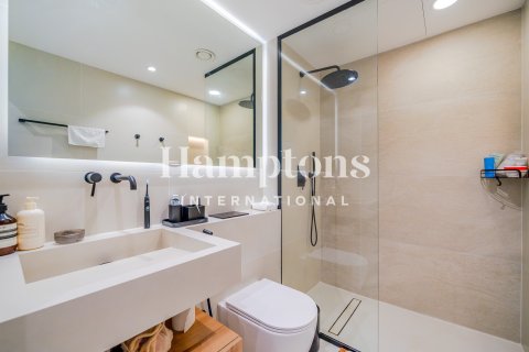 Apartment in The Hills, Dubai, UAE 3 bedrooms, 165.73895200 sq.m. № 681396 - photo 5