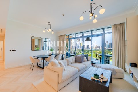 Apartment in The Hills, Dubai, UAE 3 bedrooms, 165.73895200 sq.m. № 681396 - photo 8