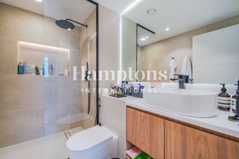 Apartment in The Hills, Dubai, UAE 3 bedrooms, 165.73895200 sq.m. № 681396 - photo 10