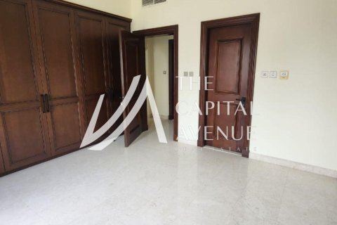 Villa on the Saadiyat Island, Abu Dhabi, UAE 5 bedrooms, 452 sq.m. № 681395 - photo 14