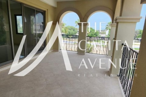 Villa on the Saadiyat Island, Abu Dhabi, UAE 5 bedrooms, 452 sq.m. № 681395 - photo 1