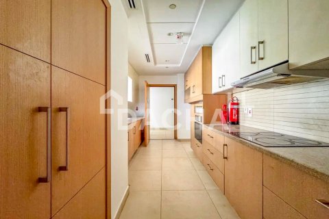 Apartman u The Hills, Dubai, UAE 2 spavaćih soba, 118 m2 Br. 706997 - fotografija 4