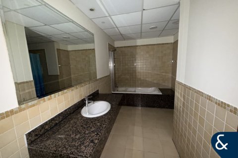 Apartamento en venta en Jumeirah Beach Residence, Dubai, EAU 4 dormitorios, 252 m2 № 670960 - foto 8