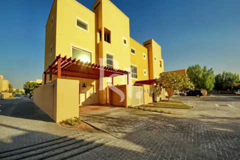 Vila di Dubai, UEA 3 kamar tidur, 200 m2 nomor 718298 - foto 2