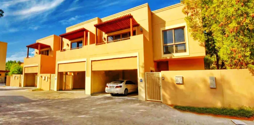 Vila di Dubai, UEA 3 kamar tidur, 200 m2 nomor 718298