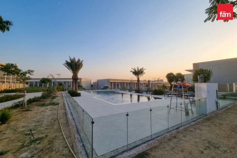 Dubai, UAE의 임대용 타운하우스 침실 2개, 98.5제곱미터 번호 769097 - 사진 11
