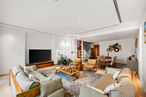 Townhouse de închiriat în Jumeirah Golf Estates, Dubai, EAU 4 dormitoare, 177.54 mp. №765523 - poză 3