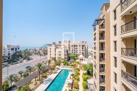 Umm Suqeim, Dubai, संयुक्त अरब अमीरात में अपार्टमेंट, 2 बेडरूम, 125.51 वर्ग मीटर, संख्या 765518 - फ़ोटो 15