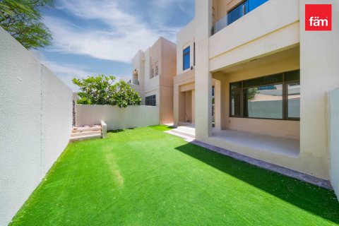 Villa en alquiler en Reem, Dubai, EAU 3 dormitorios, 245.8 m2 № 711694 - foto 17