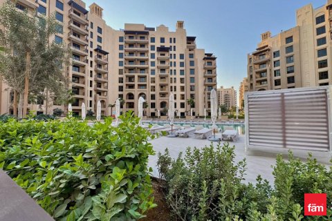 Appartement te huur in Umm Suqeim, Dubai, VAE 4 slaapkamers, 265 vr.m., nr 706056 - foto 8