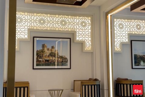 Appartement te huur in Umm Suqeim, Dubai, VAE 4 slaapkamers, 265 vr.m., nr 706056 - foto 11