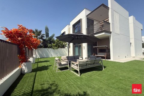 Βίλα σε Al Furjan, Dubai, ΗΑΕ 4 υπνοδωμάτια, 395.4 τ.μ. Αρ. 714943