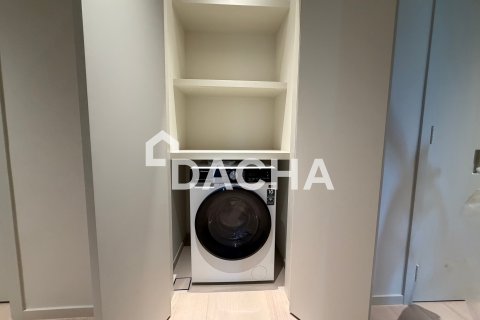 Apartmen di Al Jaddaf, Dubai, UAE 2 bilik tidur, 70 meter persegi № 711930 - foto 13