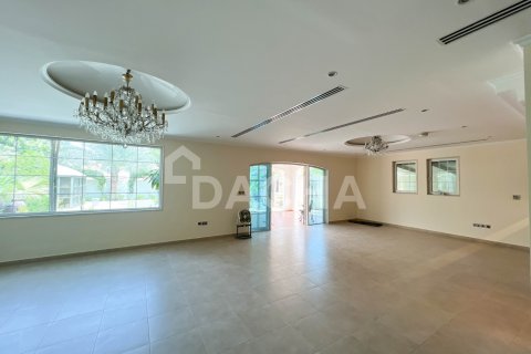 Villa para venda em Jumeirah Park, Dubai, EAU 4 quartos, 744 m2 № 711929 - foto 3