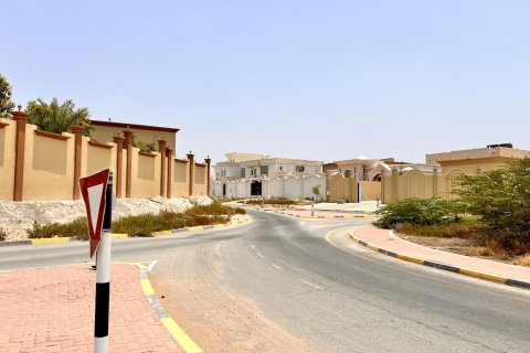 Купить земельный участок в Al Kharran, Рас-эль-Хайма, ОАЭ 743м2, № 730727 - фото 19