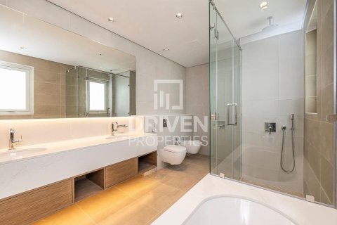 Villa te huur in Mohammed Bin Rashid City, Dubai, VAE 5 slaapkamers, 697 vr.m., nr 655235 - foto 25