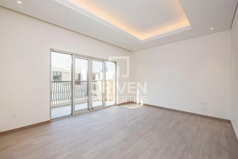 Villa te huur in Mohammed Bin Rashid City, Dubai, VAE 5 slaapkamers, 697 vr.m., nr 655235 - foto 12