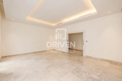 Villa te huur in Mohammed Bin Rashid City, Dubai, VAE 5 slaapkamers, 697 vr.m., nr 655235 - foto 6