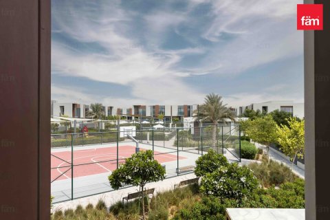 Rijtjeshuis te huur in Dubai, VAE 4 slaapkamers, 252 vr.m., nr 714907 - foto 29