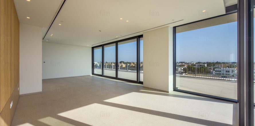 Apartament în Dubai, EAU 3 dormitoare, 335.7 mp.  №714908