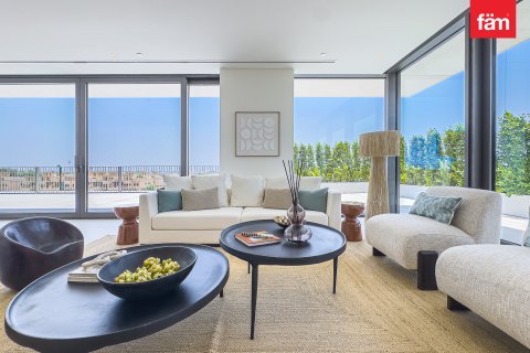 Apartment in Dubai, UAE 3 bedrooms, 335.7 sq.m. № 714908 - photo 7