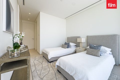 Apartment in Dubai, UAE 3 bedrooms, 335.7 sq.m. № 714908 - photo 22