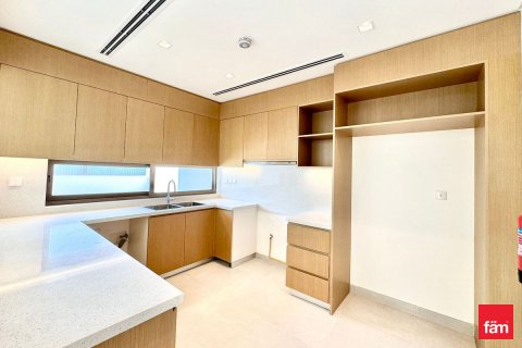 Villa in Al Furjan, Dubai, UAE 4 bedrooms, 360 sq.m. № 634579 - photo 20