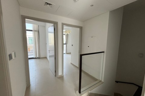 Kuća u nizu u Dubai, UAE 3 spavaćih soba, 180 m2 Br. 698822 - fotografija 8