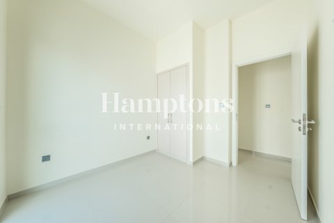 Villa te huur in Dubai, VAE 3 slaapkamers, 174.84344600 vr.m., nr 686435 - foto 15