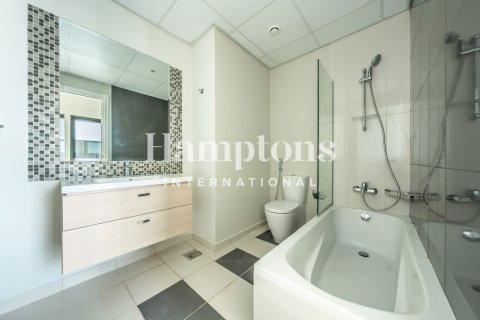 Villa te huur in Dubai, VAE 3 slaapkamers, 174.84344600 vr.m., nr 686435 - foto 12