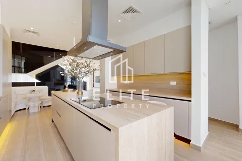 Villa till försäljning i Dubai, UAE 4 sovrum Nr. 641815 - fotografi 9