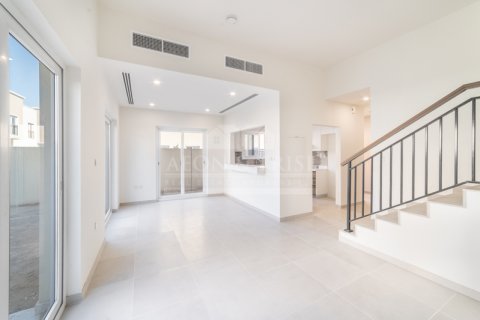 Townhouse til salg i Dubai Land, Dubai, UAE 4 soveværelser, 229 kvm № 648673 - foto 1