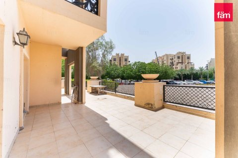 Apartament de vânzare în Dubai, EAU 3 dormitoare, 205.2 mp.  №712973 - poză 2