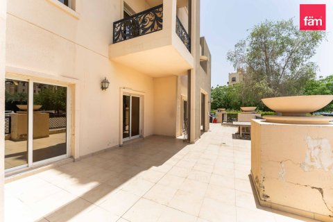 Apartament în Dubai, EAU 3 dormitoare, 205.2 mp.  №712973
