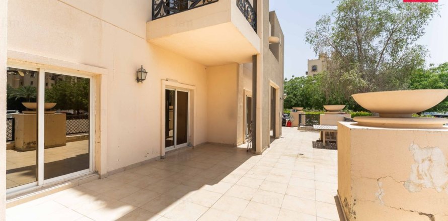 Apartament în Dubai, EAU 3 dormitoare, 205.2 mp.  №712973