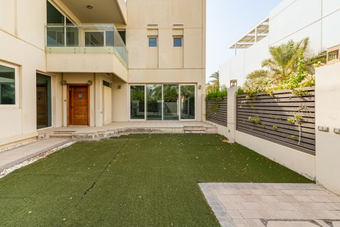 The Sustainable City, Dubai, संयुक्त अरब अमीरात में विला, 3 बेडरूम, 312.87 वर्ग मीटर, संख्या 757410 - फ़ोटो 2