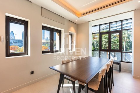 Appartamento in vendita a Downtown Dubai (Downtown Burj Dubai), Dubai, EAU 2 camere da letto, 139.26 mq. № 756507 - foto 23