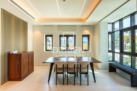 Appartamento in vendita a Downtown Dubai (Downtown Burj Dubai), Dubai, EAU 2 camere da letto, 139.26 mq. № 756507 - foto 9